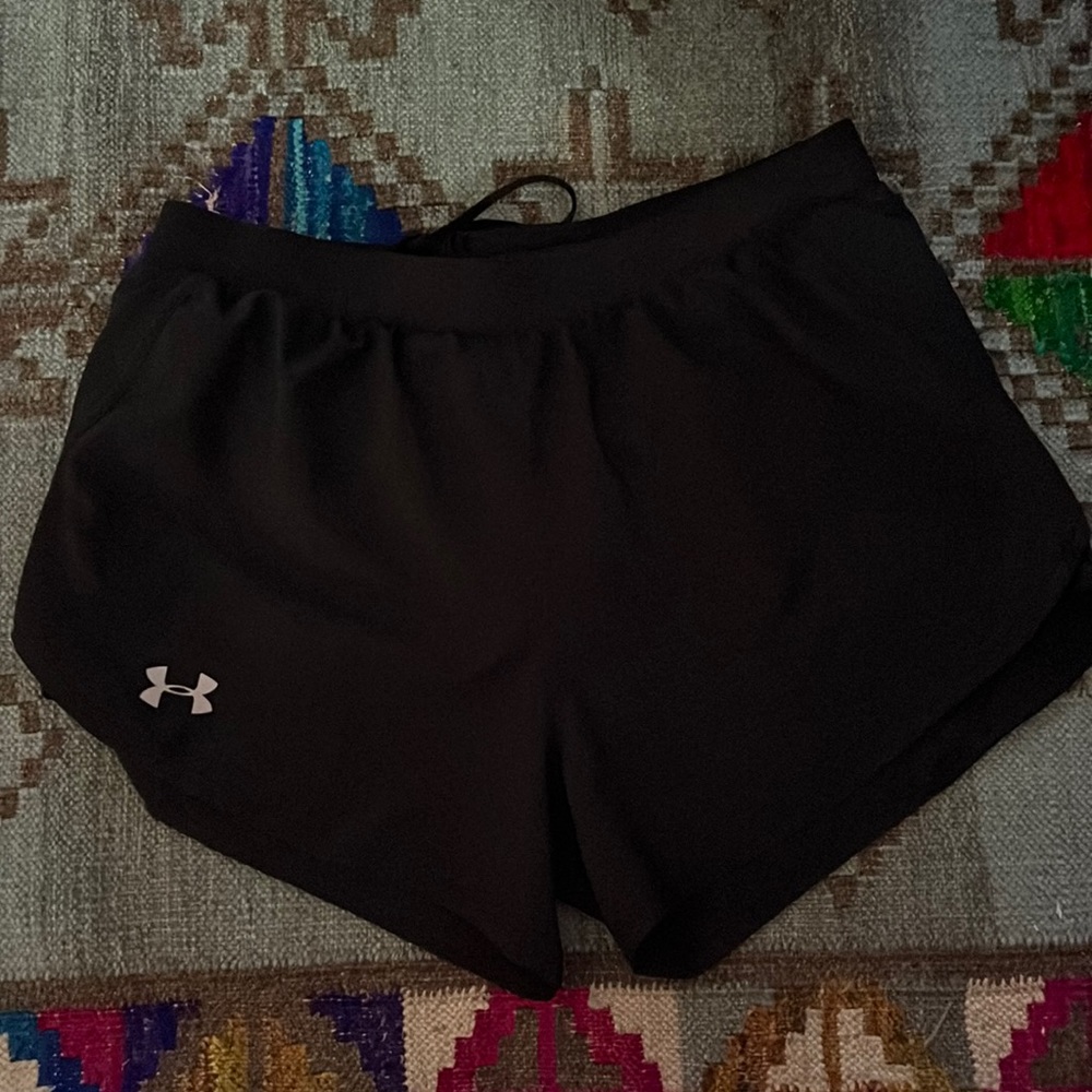 Under Armour Shorts women’s size Medium